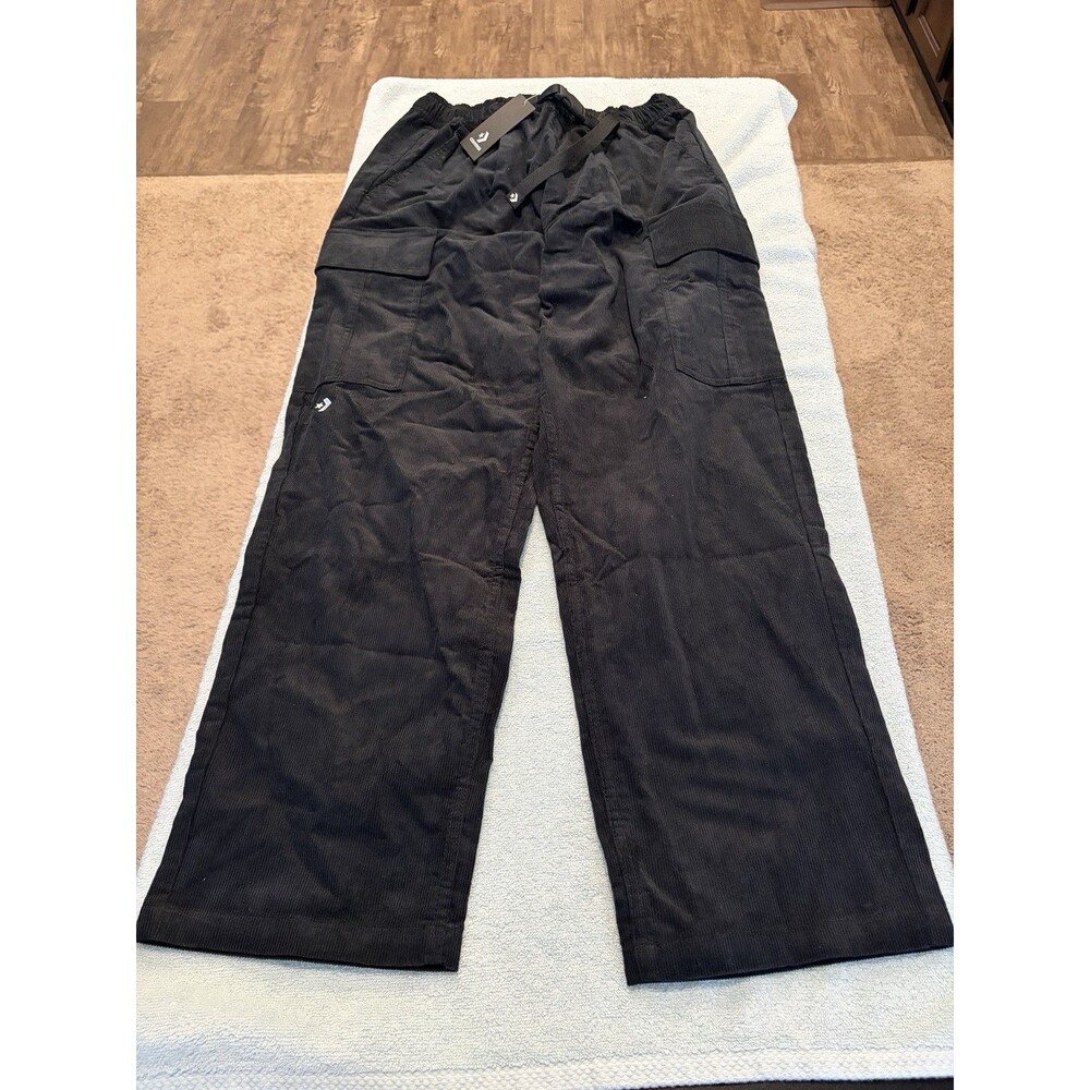 Converse Men’s Corduroy Cargo Pants Black Medium NWT Wide Leg Utility Baggy
